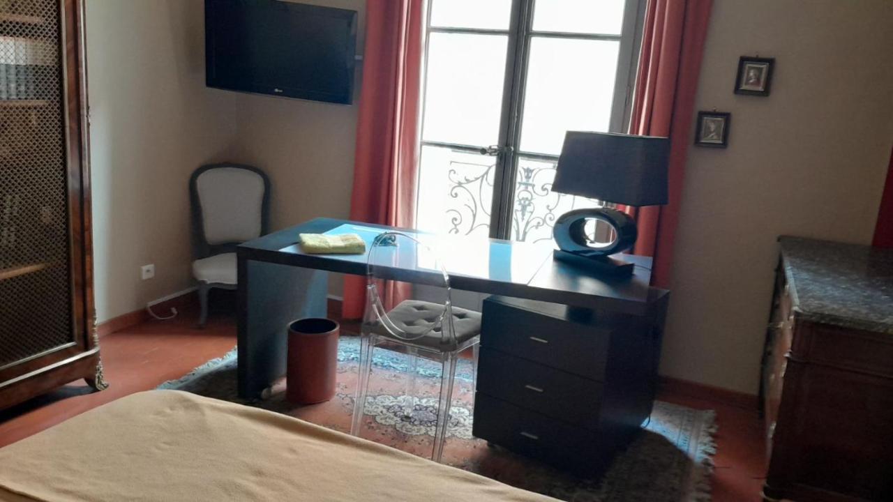 Bartissol Et Maillol Apartment แปร์ปินญอง ภายนอก รูปภาพ